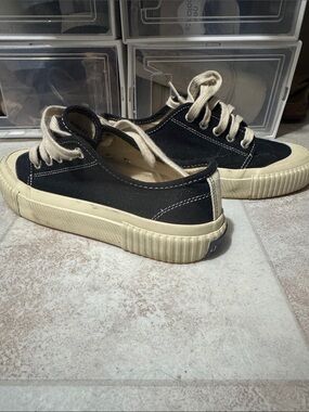 Canvas Low-Top Sneakers in Black and Cream - Classic Casual